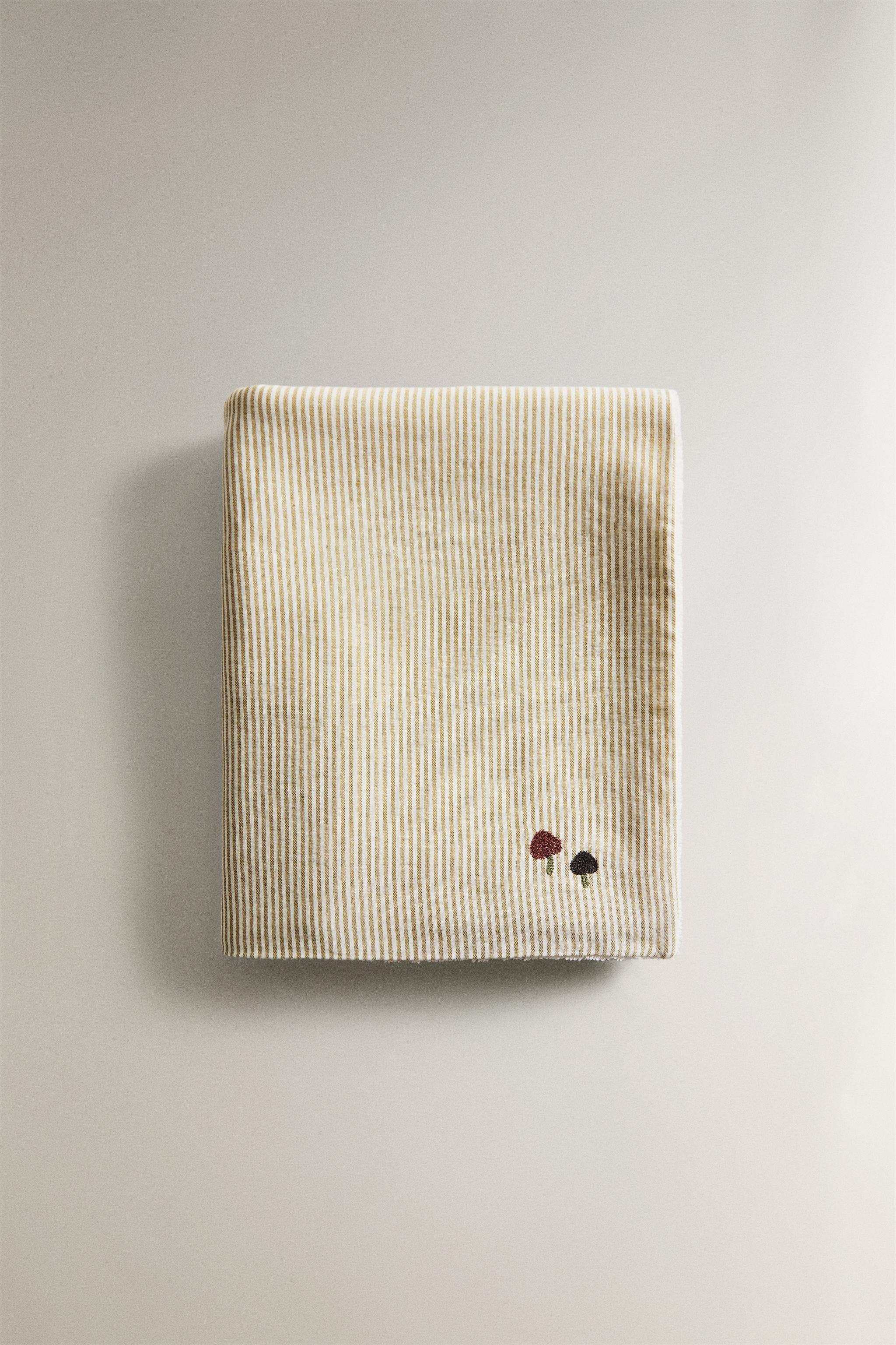 BABY CHIFFON STRIPED BATH TOWEL